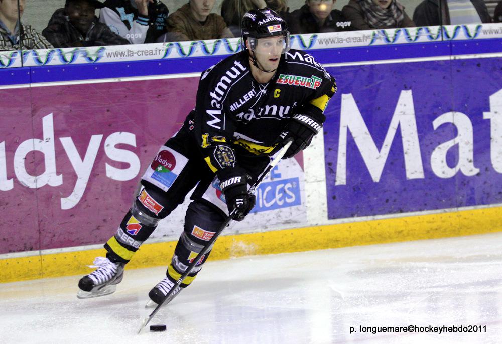 Rouen 6 - 2 Chamonix 