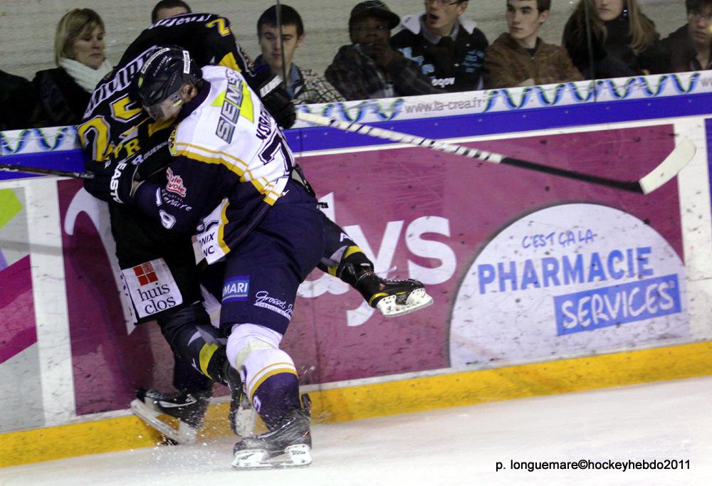 Rouen 6 - 2 Chamonix 