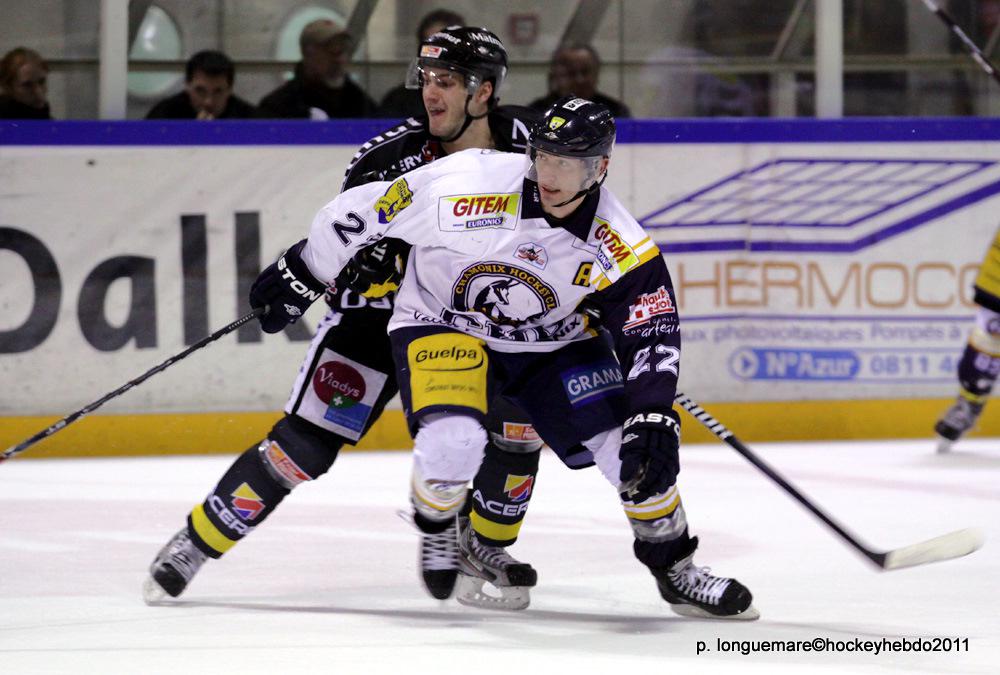 Rouen 6 - 2 Chamonix 