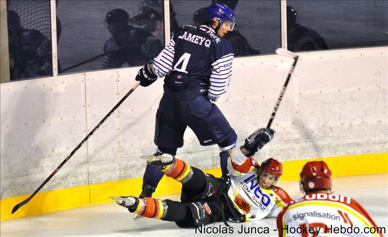 Paris (FV) 3 - 4 Meudon