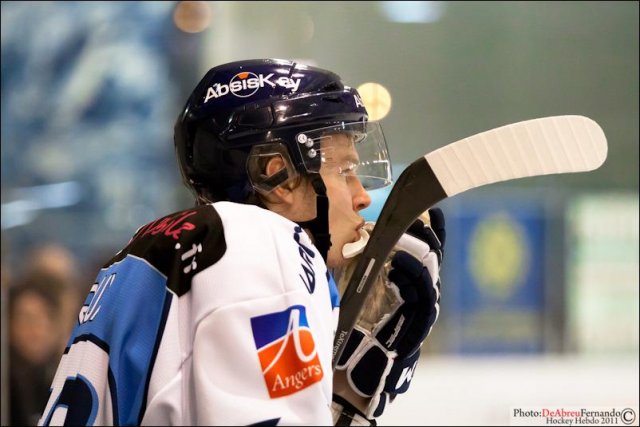 Photo hockey match Epinal  - Angers  le 10/12/2011