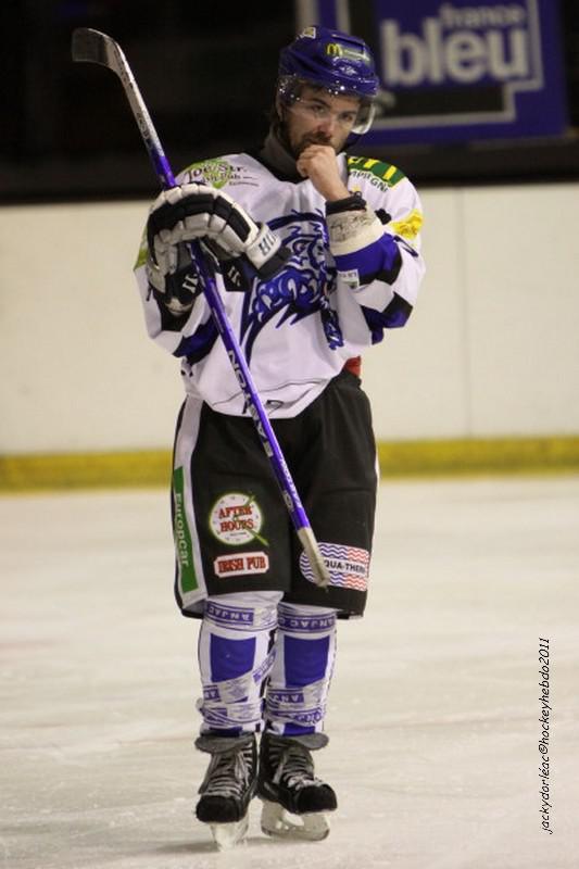 Orléans 4 - 6 Compiègne