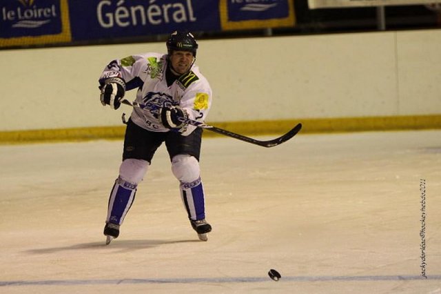 Photo hockey match Orléans - Compiègne le 17/12/2011