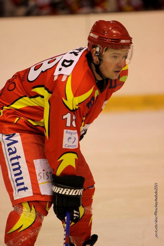 Orléans 4 - 6 Compiègne