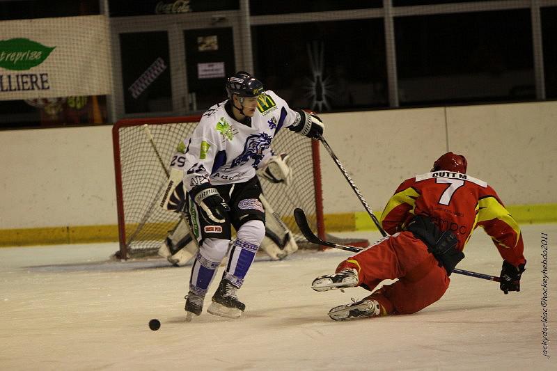 Orléans 4 - 6 Compiègne