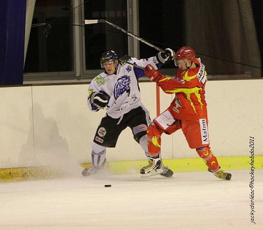Orléans 4 - 6 Compiègne