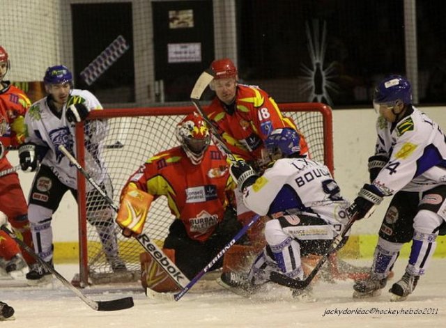 Photo hockey match Orléans - Compiègne le 17/12/2011