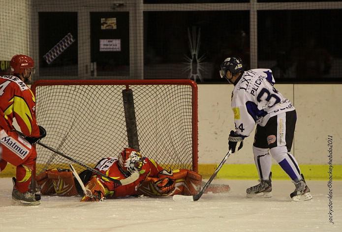 Orléans 4 - 6 Compiègne
