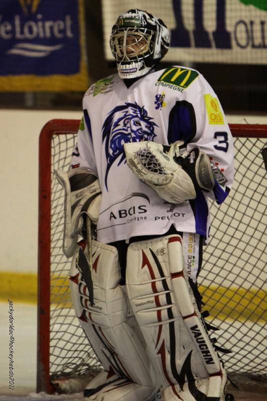 Orléans 4 - 6 Compiègne