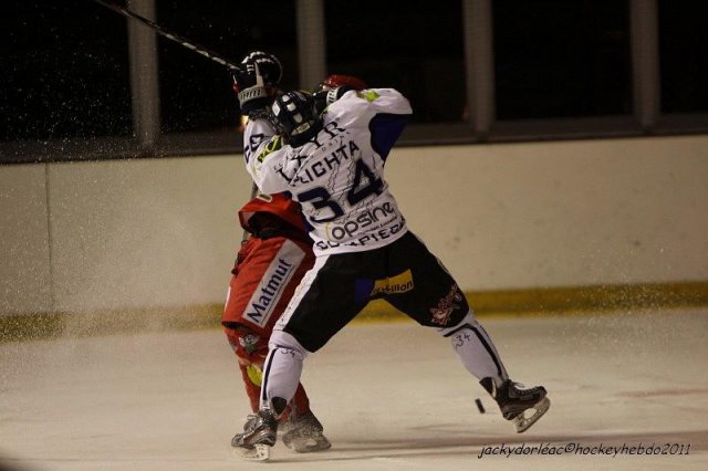 Photo hockey match Orléans - Compiègne le 17/12/2011