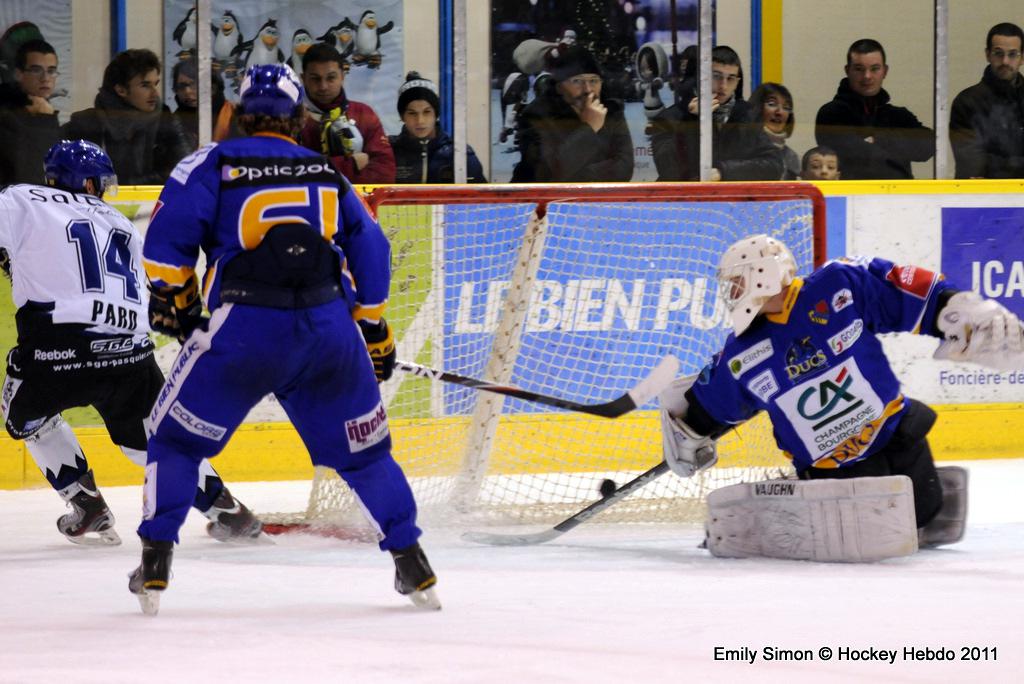 Dijon  5 - 1 Brest 