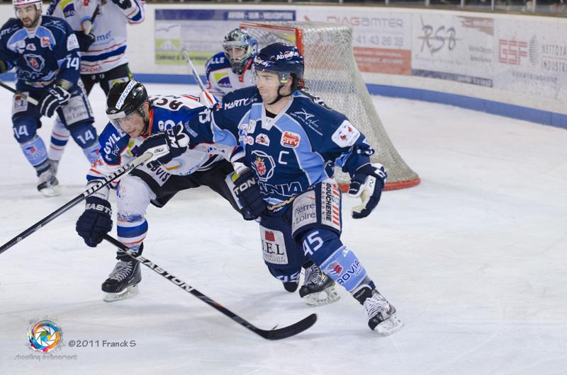 Angers  2 - 4 Caen 