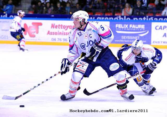 Grenoble  4 - 5 Epinal 