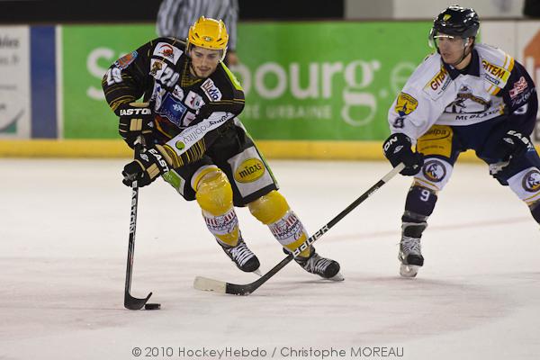 Strasbourg  2 - 3 Chamonix 