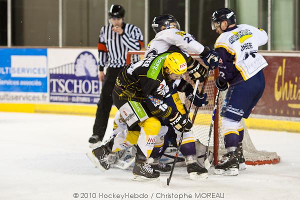 Strasbourg  2 - 3 Chamonix 