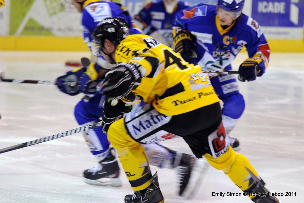 Dijon  3 - 5 Rouen