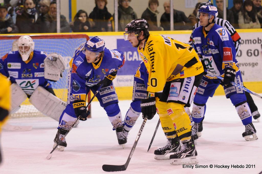 Dijon  3 - 5 Rouen