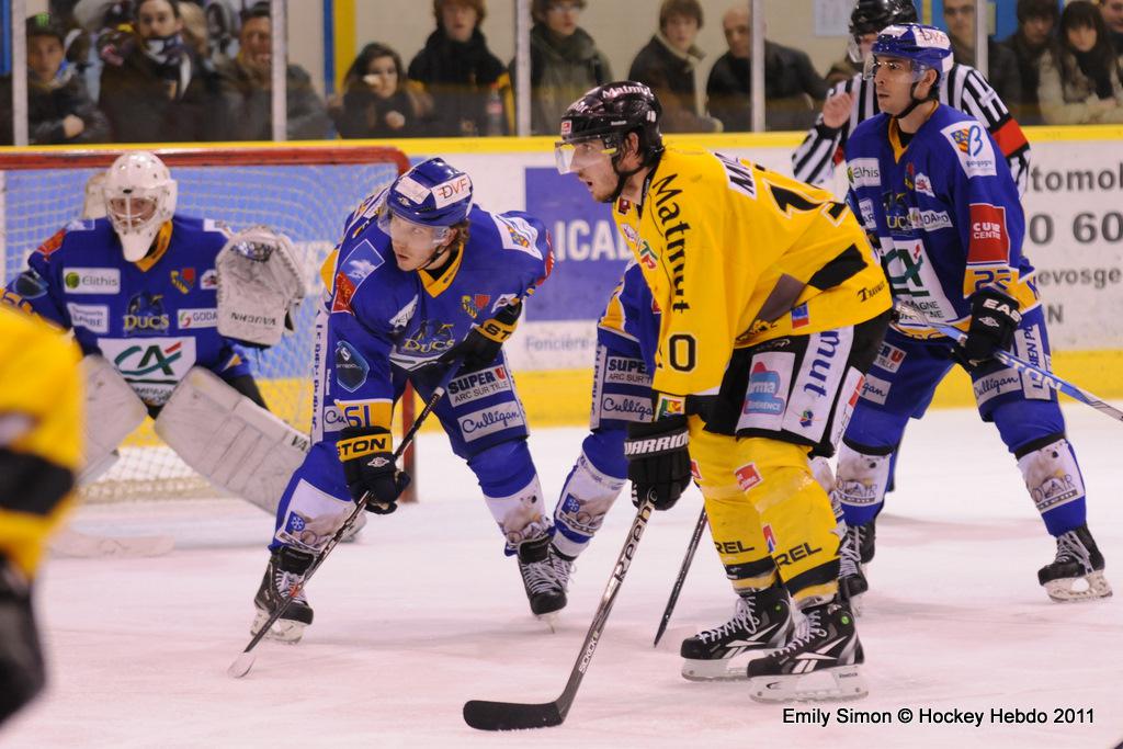 Dijon  3 - 5 Rouen