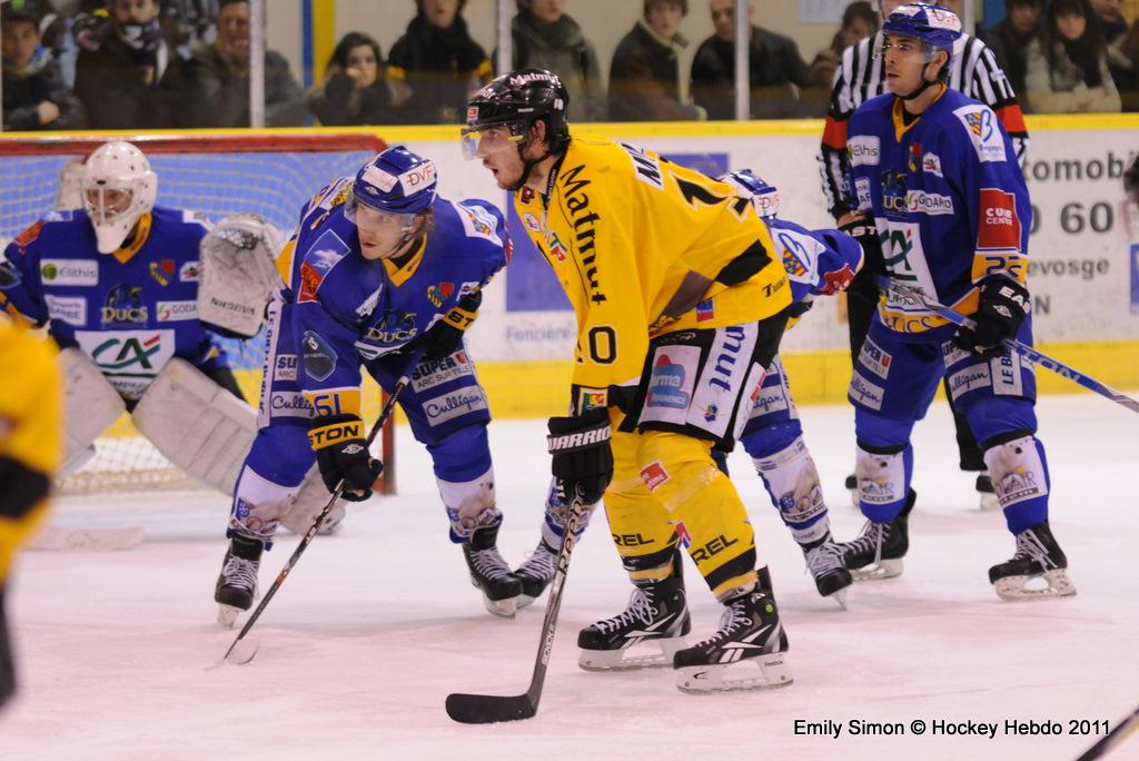 Dijon  3 - 5 Rouen