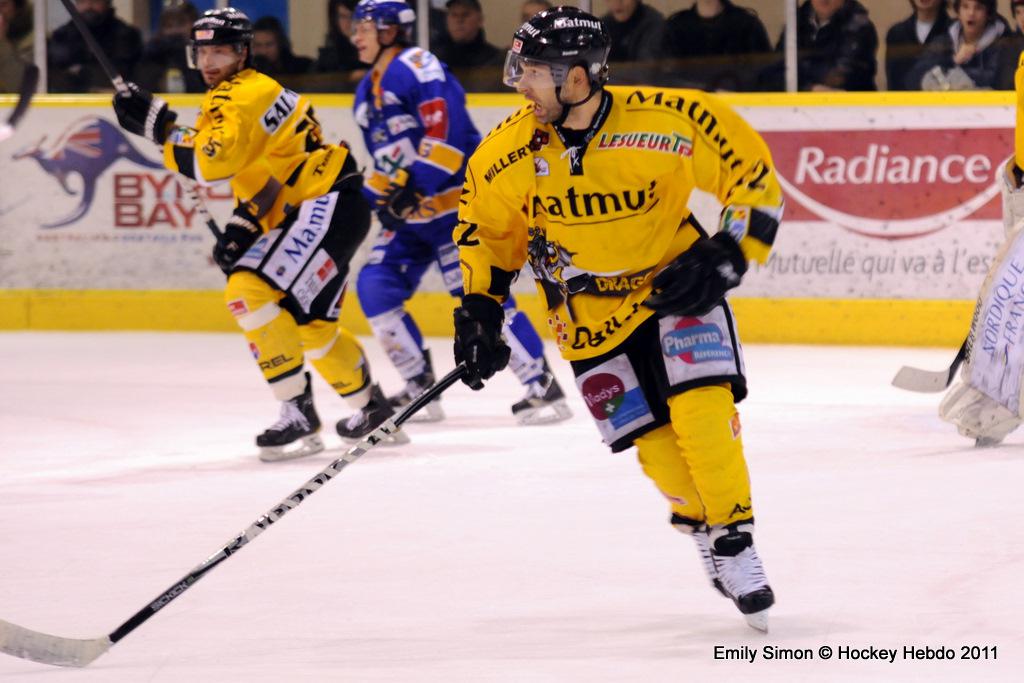 Dijon  3 - 5 Rouen