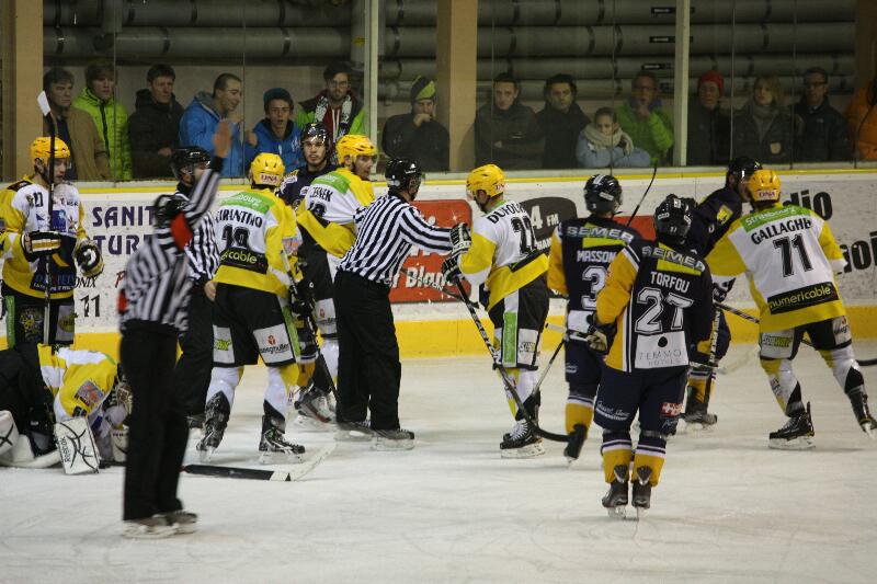 Chamonix  6 - 3 Strasbourg 