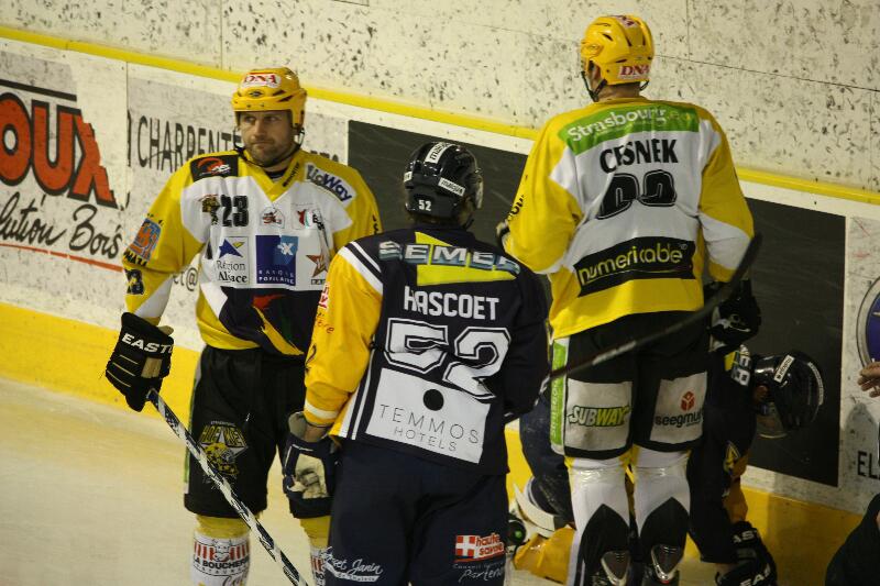 Chamonix  6 - 3 Strasbourg 