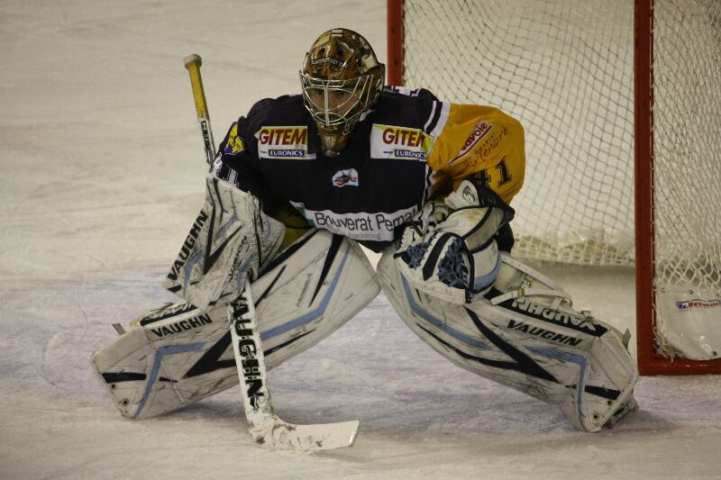 Chamonix  6 - 3 Strasbourg 