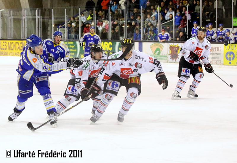 Villard-de-Lans 3 - 2 Amiens 