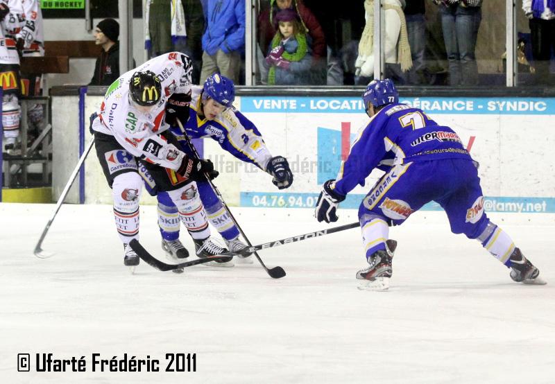 Villard-de-Lans 3 - 2 Amiens 