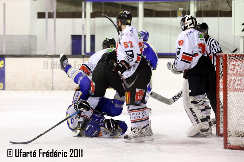 Villard-de-Lans 3 - 2 Amiens 