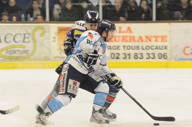 Caen  3 - 4 Angers 