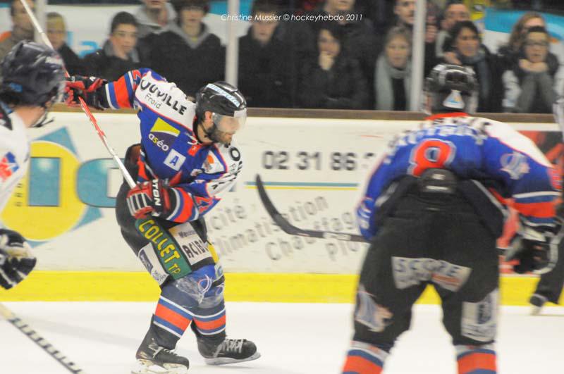 Caen  3 - 4 Angers 