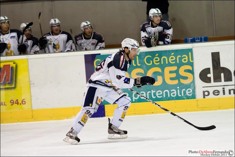 Epinal  2 - 7 Grenoble 