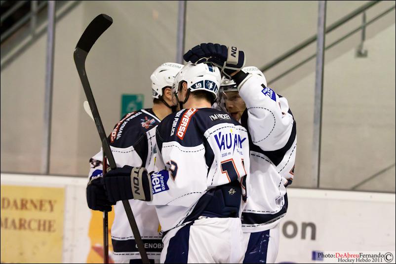 Epinal  2 - 7 Grenoble 