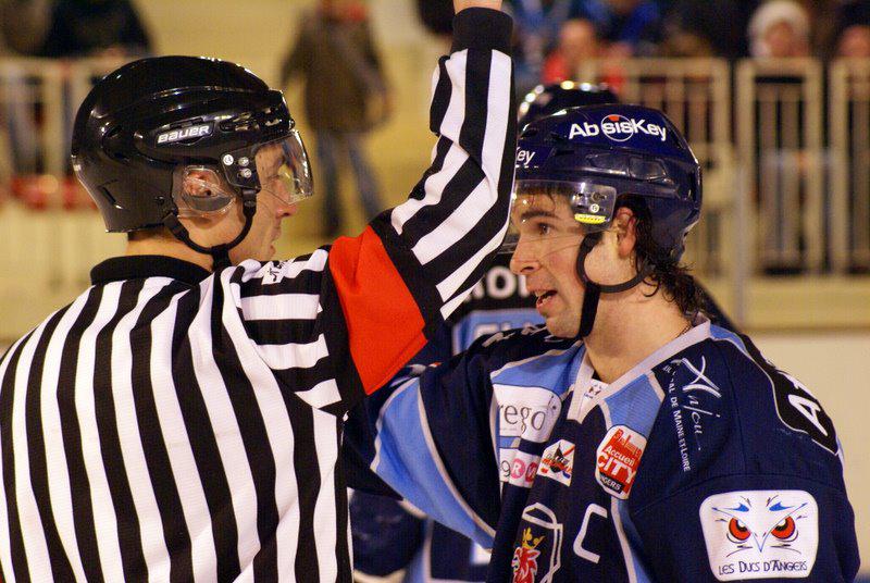 Angers  4 - 2 Epinal 