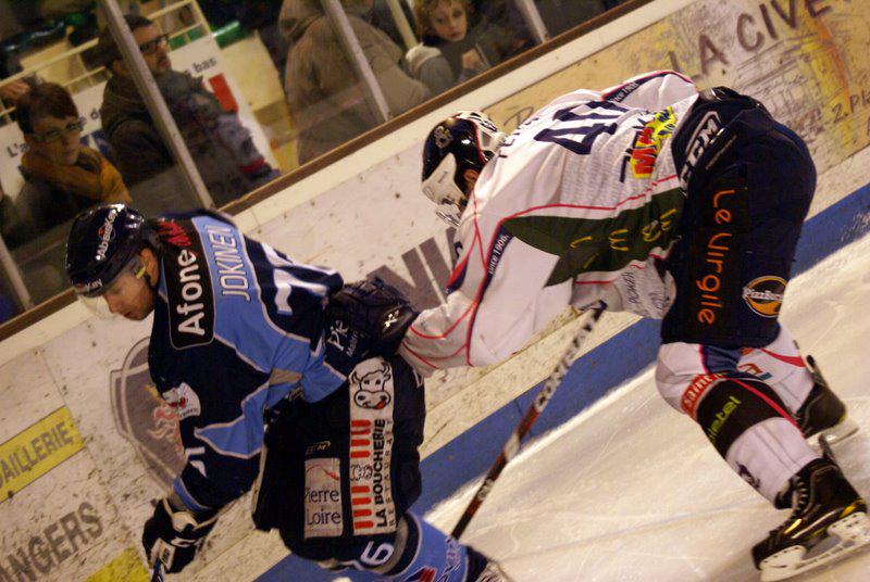 Angers  4 - 2 Epinal 