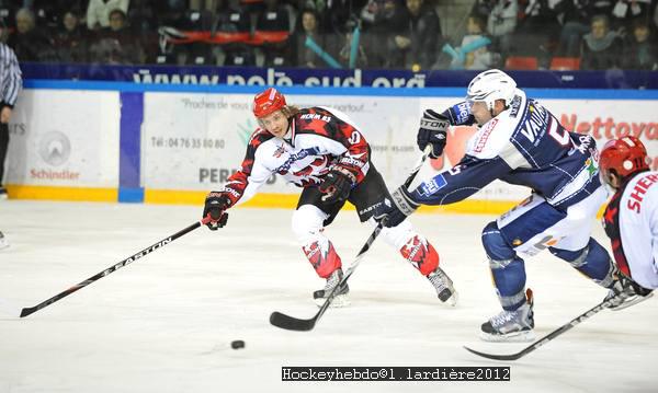 Grenoble  5 - 2 Neuilly/Marne