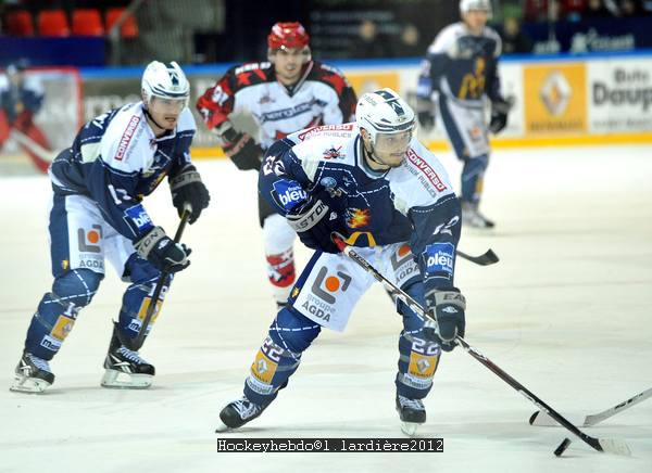 Grenoble  5 - 2 Neuilly/Marne