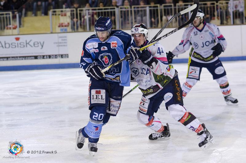 Angers  4 - 2 Epinal 