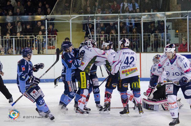 Angers  4 - 2 Epinal 