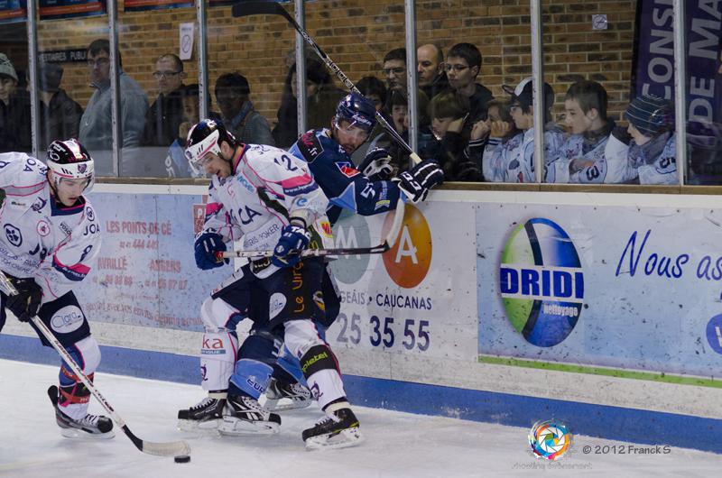 Angers  4 - 2 Epinal 