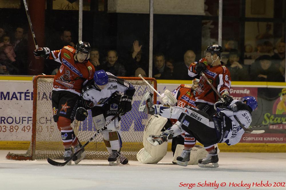 Mulhouse 2 - 3 Brest 