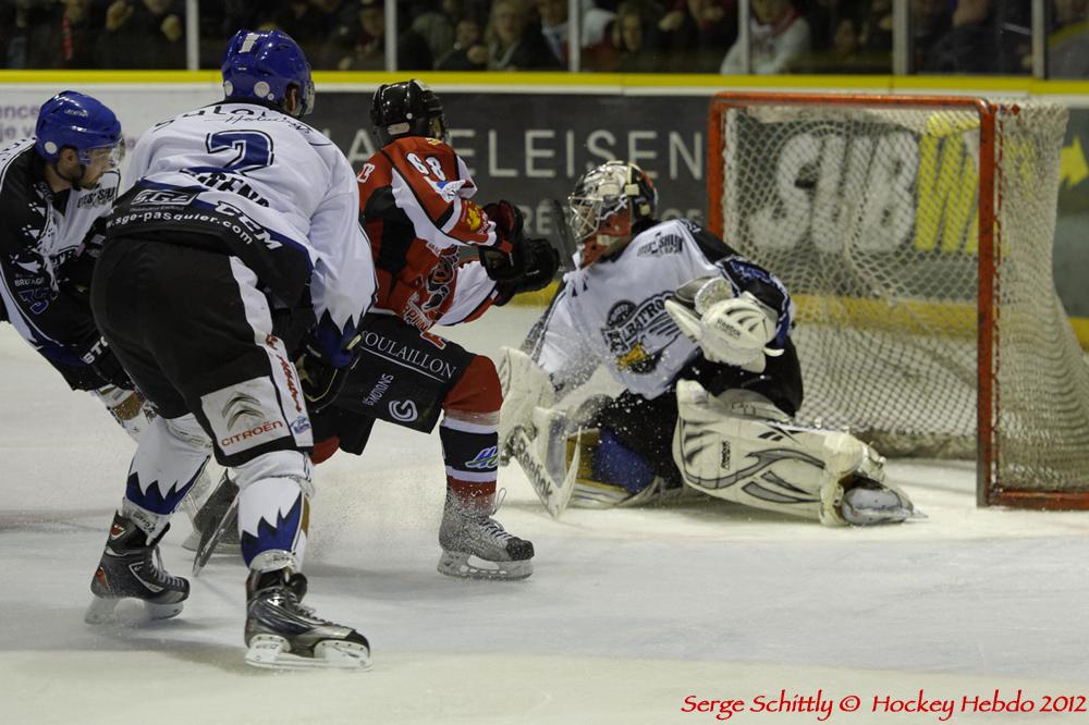Mulhouse 2 - 3 Brest 