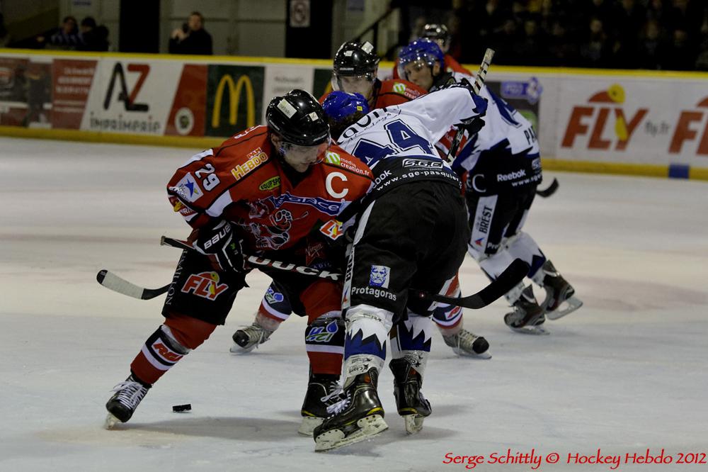 Mulhouse 2 - 3 Brest 