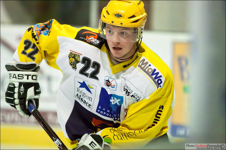 Epinal  2 - 4 Strasbourg 