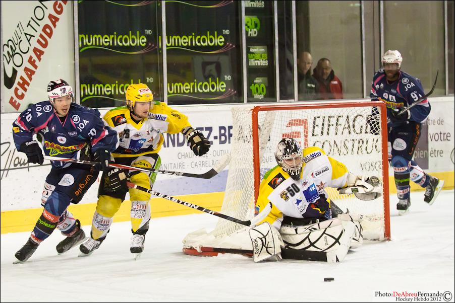 Epinal  2 - 4 Strasbourg 