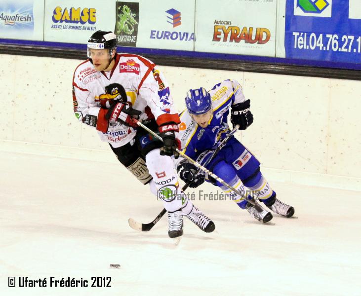 Villard-de-Lans 2 - 3 Morzine-Avoriaz