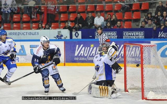 Photo hockey album BDL-OURS(LM2012)