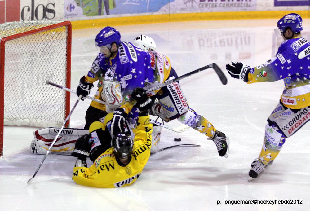 Les Dragons remportent la première bataille. — Reportage