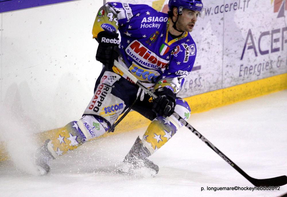Les Dragons remportent la première bataille. — Reportage